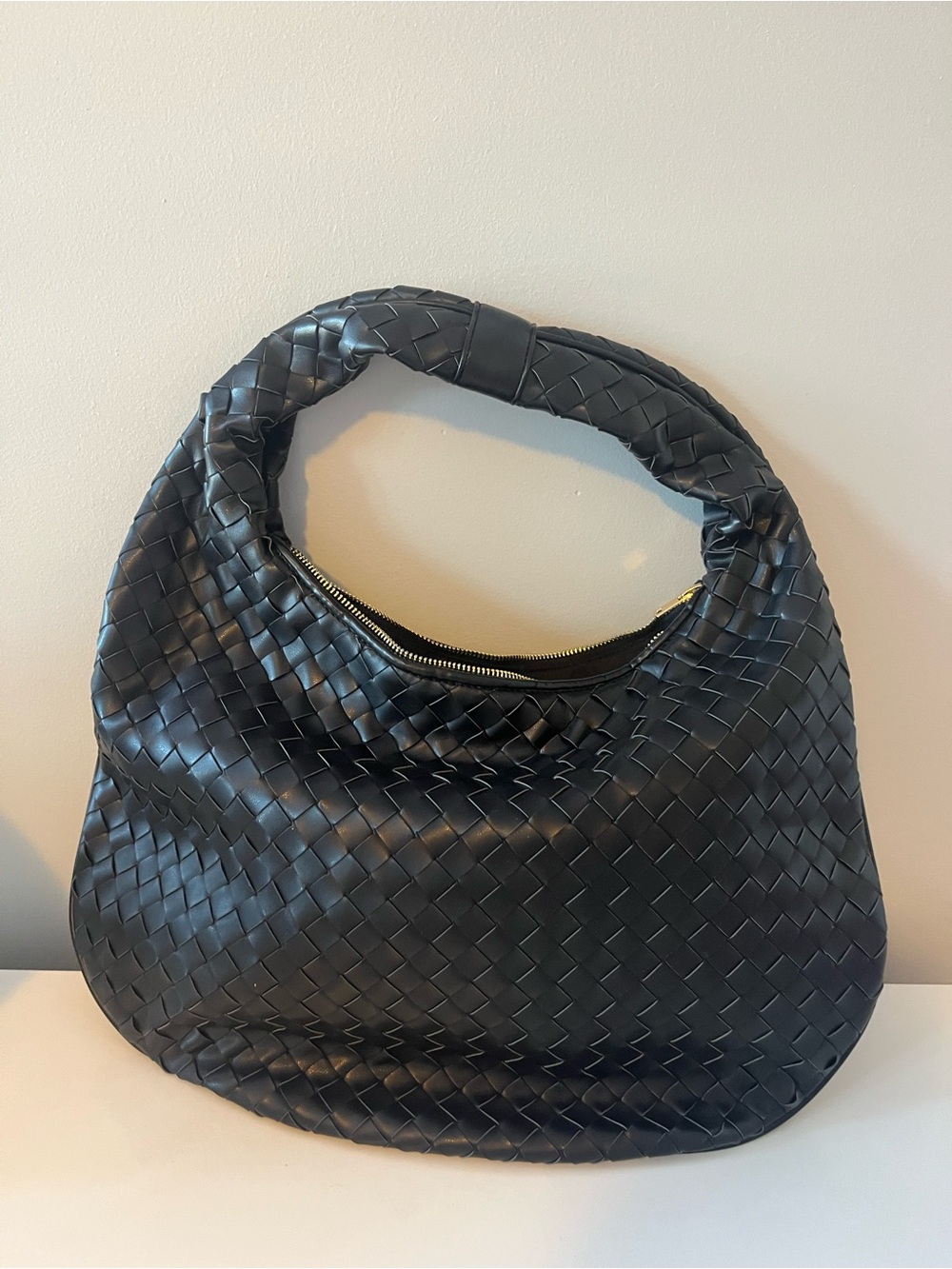 Abercrombie Woven Hobo Shoulder Bag in Black